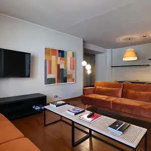 Castello Luxury - In The Heart Of Appartamento